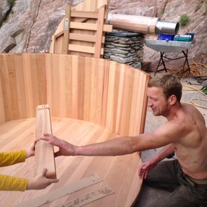 Hot tub for a Beach Hut, Devon, June 2014