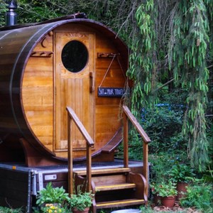 Hire a barrel sauna